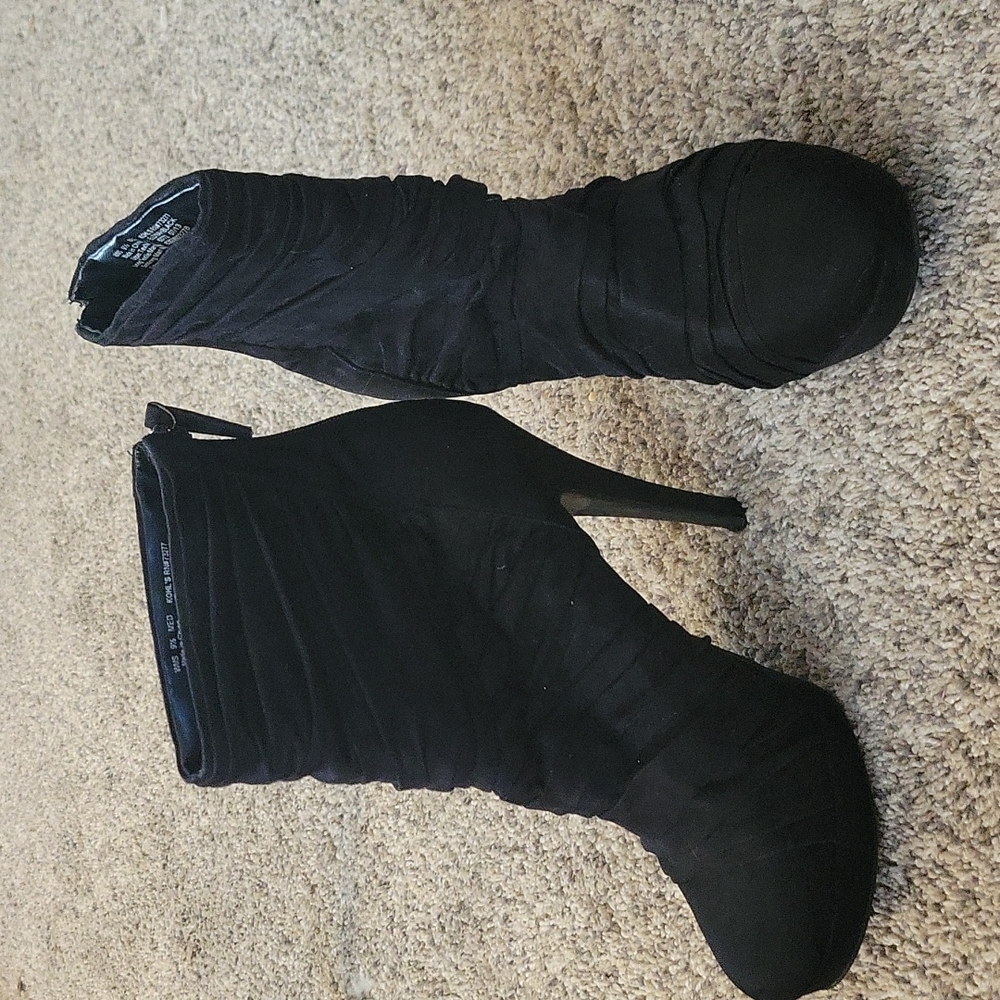 adorable above ankle boot